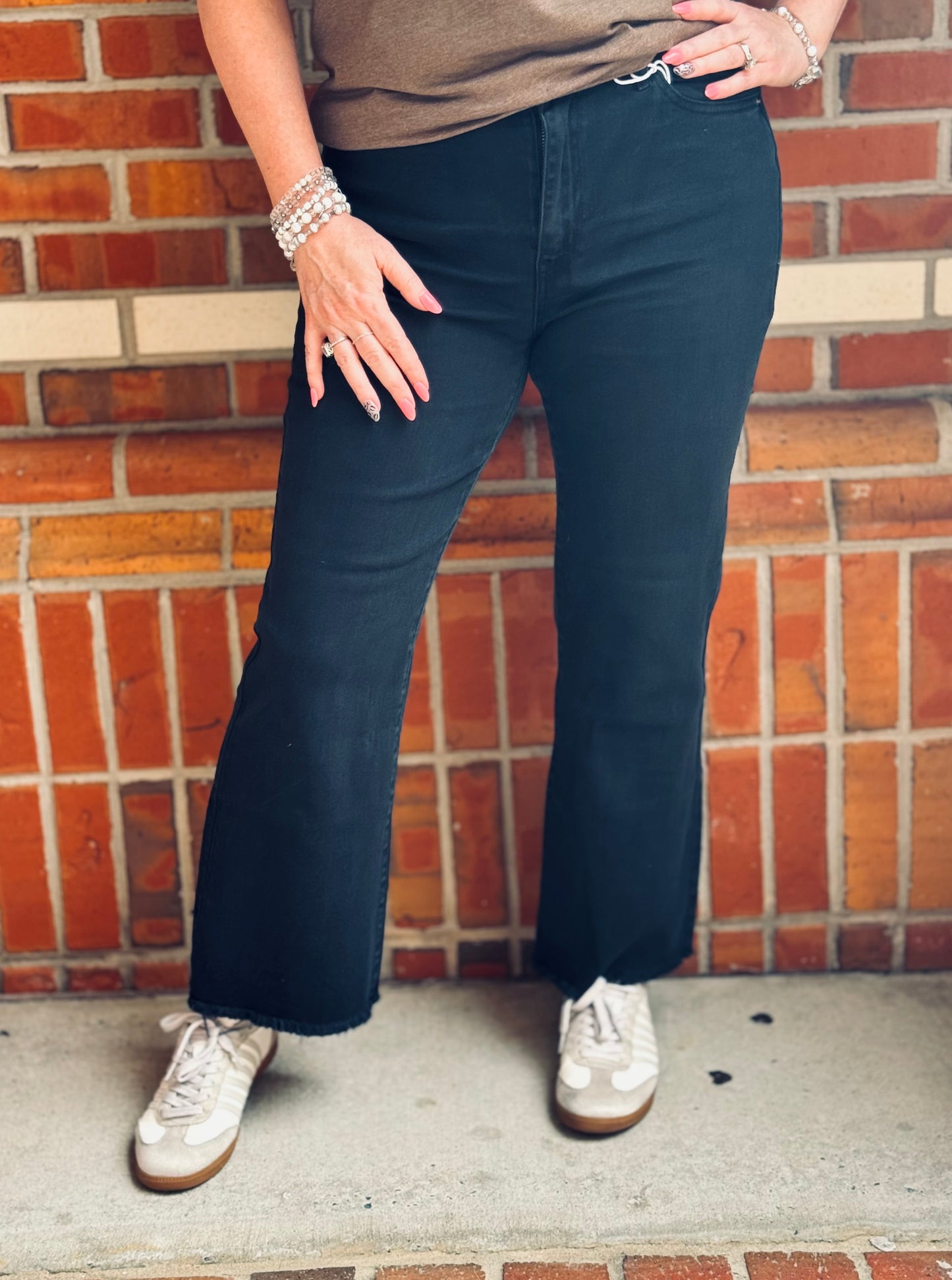 Hall Pass Zenana Wide Leg Crop