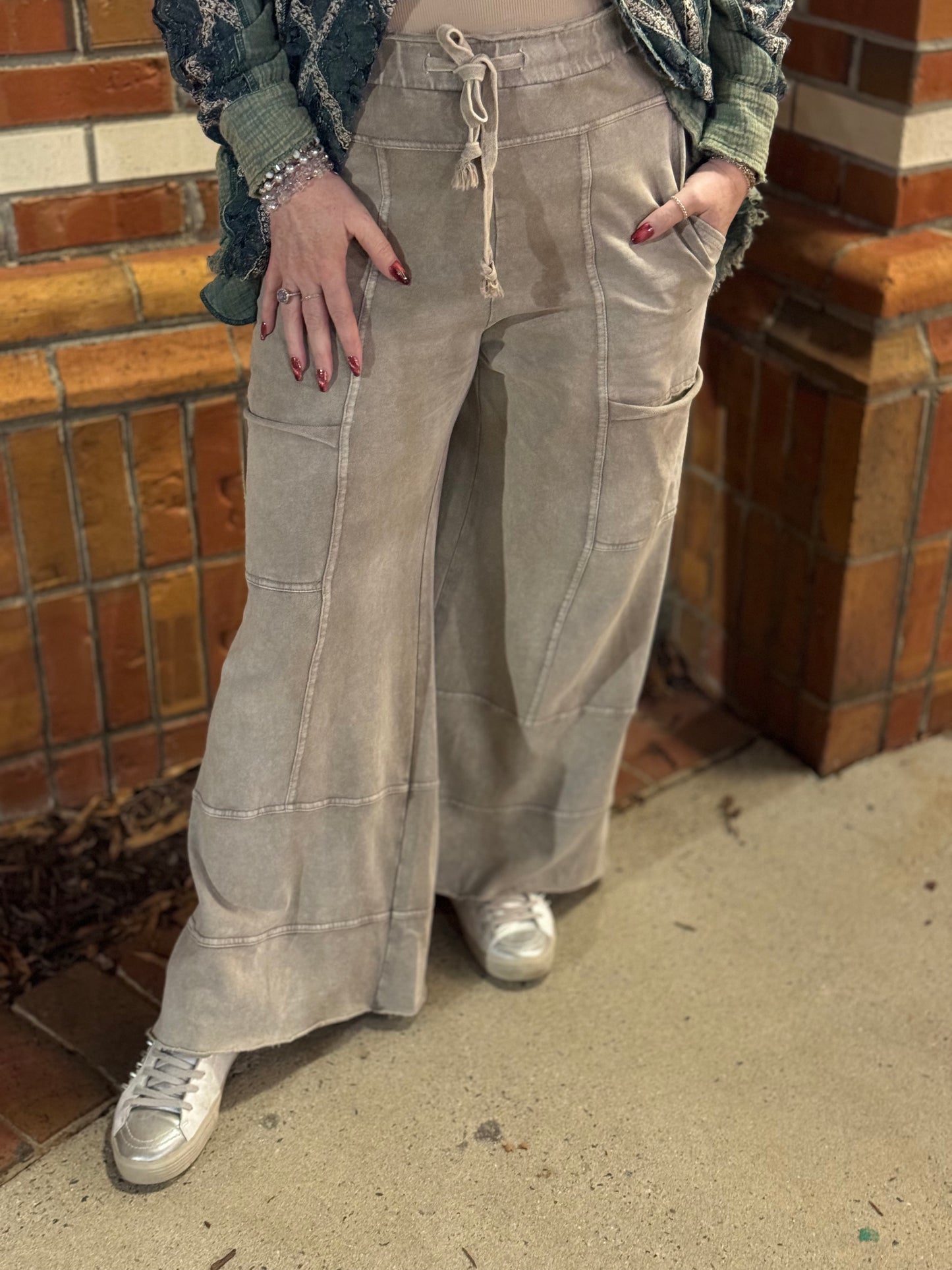 The Comfy Pants by Easel