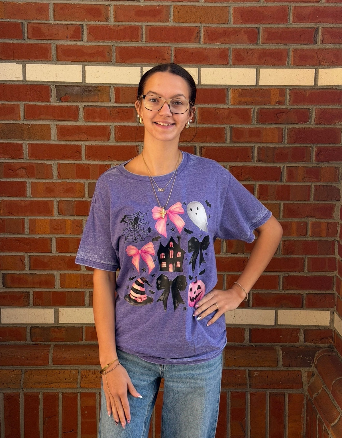 Boo-tiful Bows β Bats, Bows & Ghosts Graphic Tee π»π