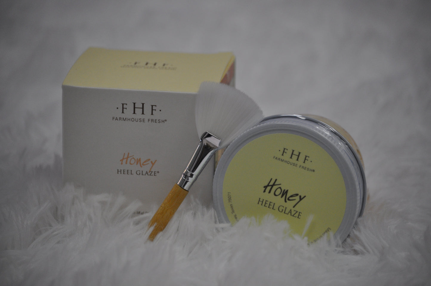 Honey Heel Glaze Instant Pedicure