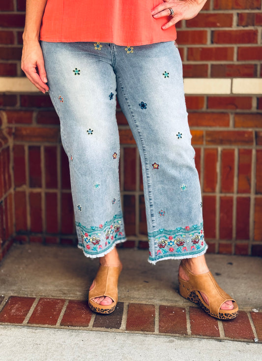Daisy Days Cropped Jeans