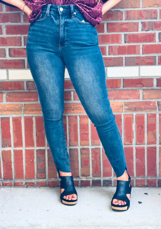 Shot In The Dark Tummy Control Skinny Judy Blue