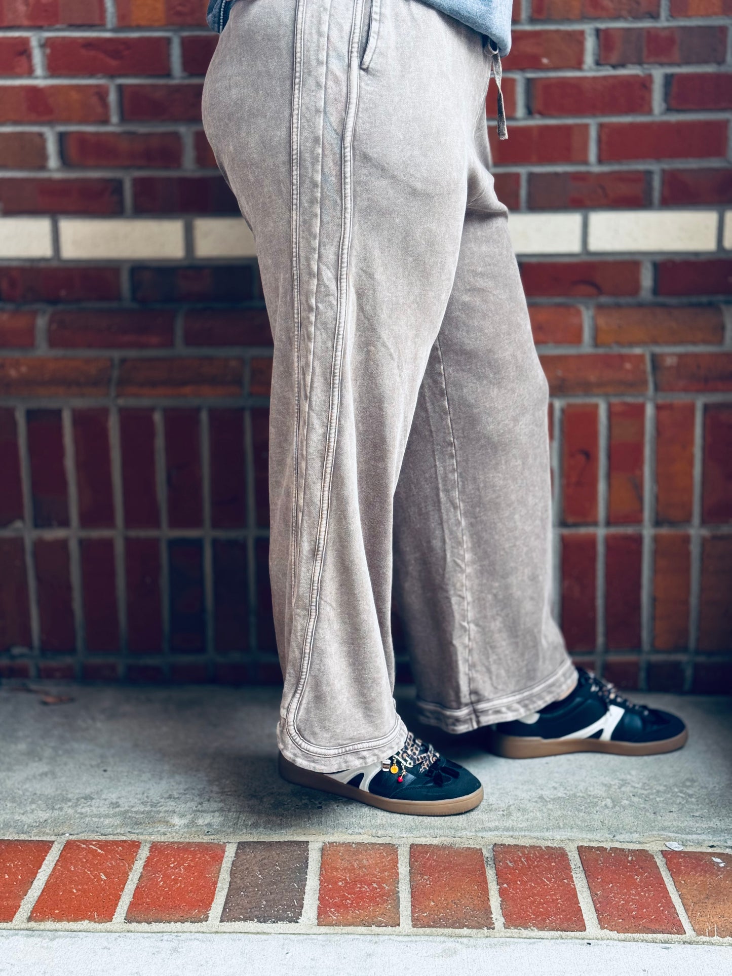 The Other Comfy Pant by Easel