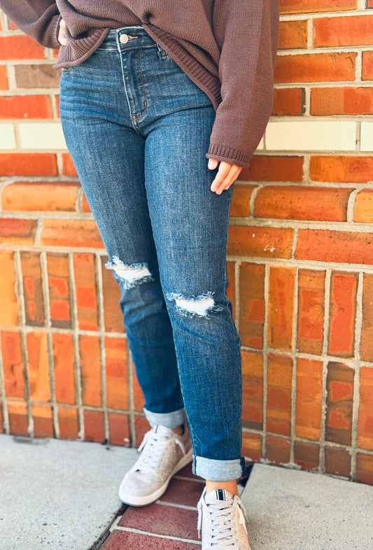 Knee Deep In The Blues Mid-rise Slim Fit Judy Blue