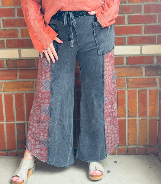 Bandana Breeze Pants