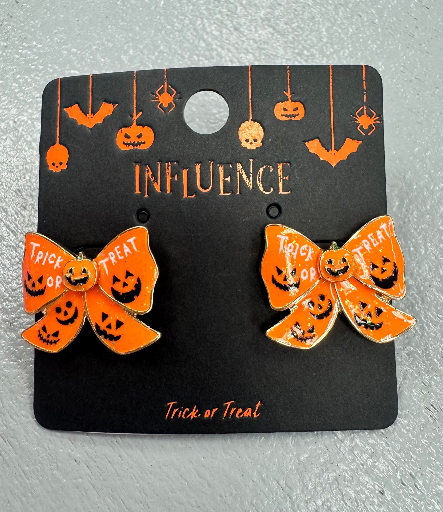 Spooky Sweet Bows