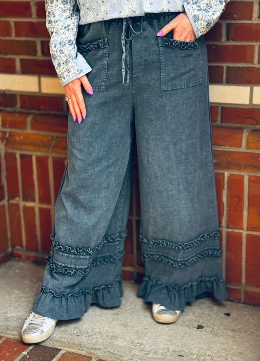 Twirl Away Ruffled Pants