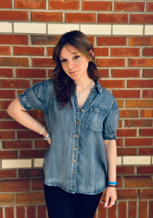 Chambray Charm Button Up