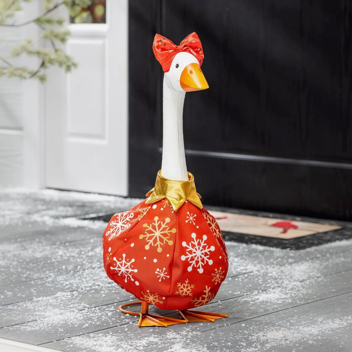Giddy The Goose Outfits