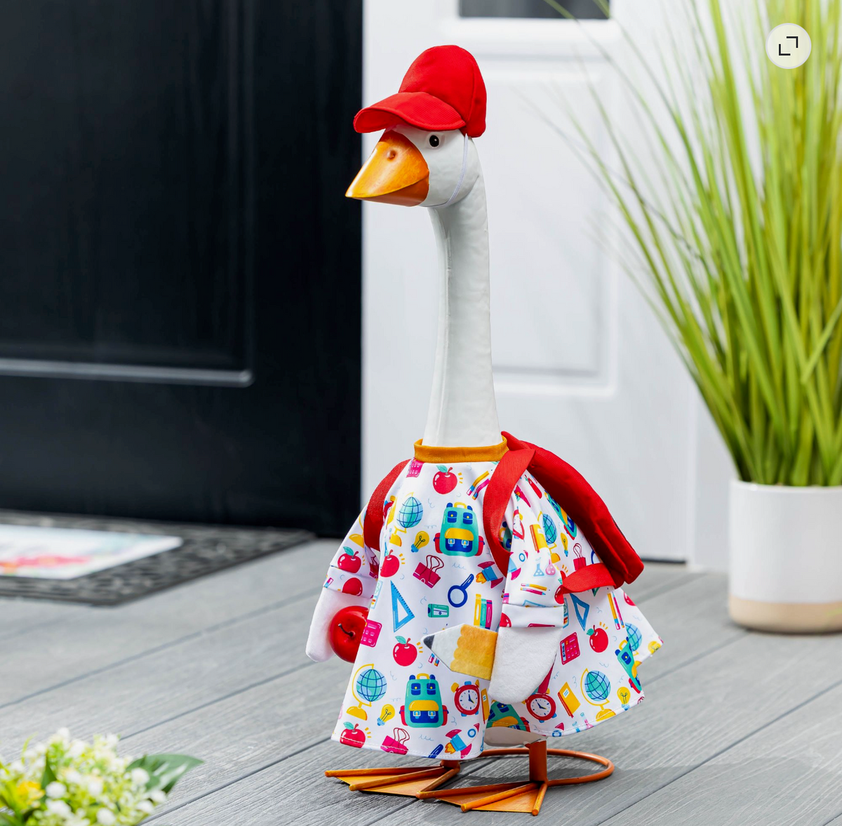 Giddy The Goose Outfits