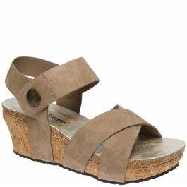 Pierre Dumas Women's Chantal Wedge Sandal