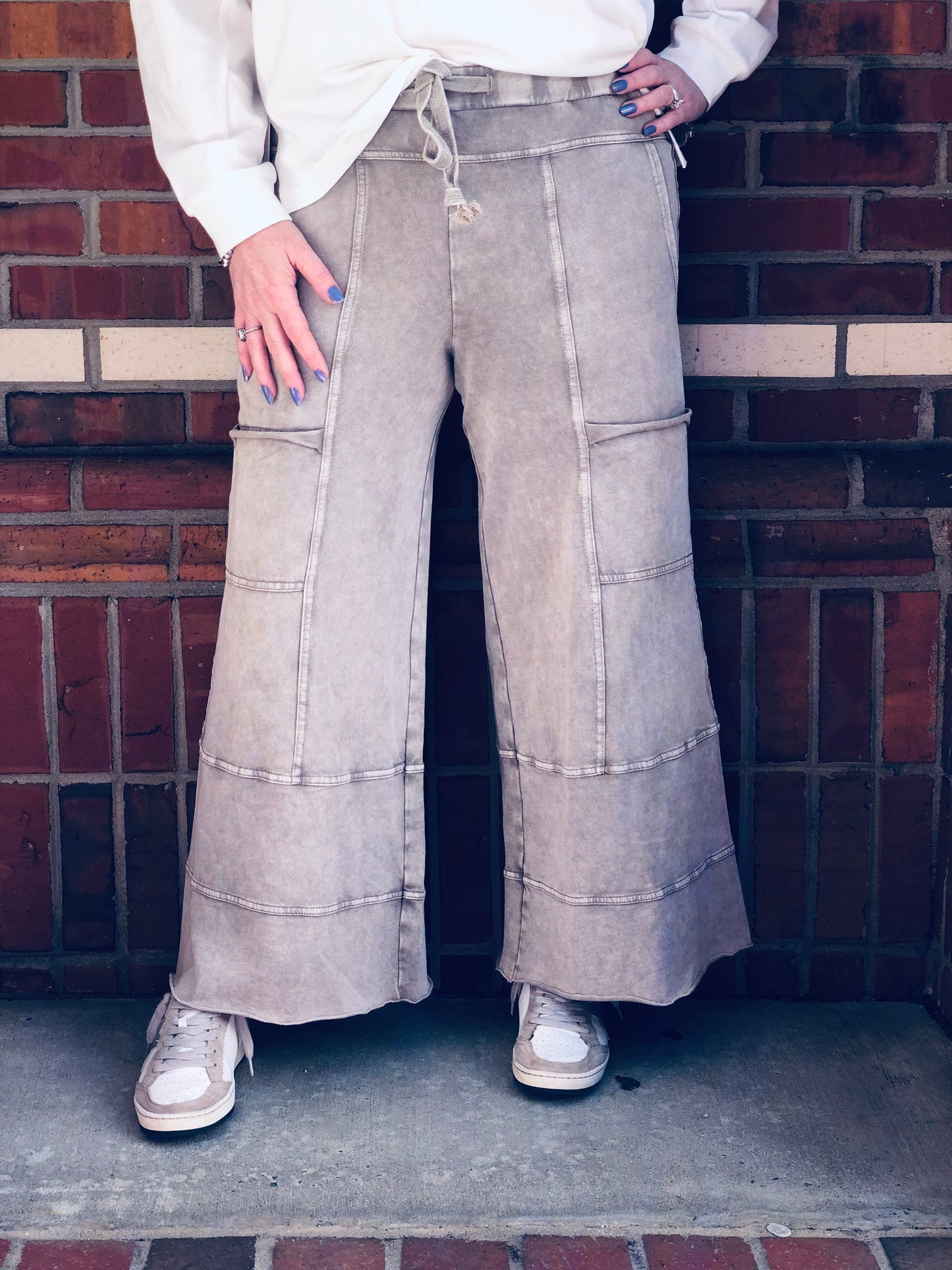 The Comfy Pant by Easel