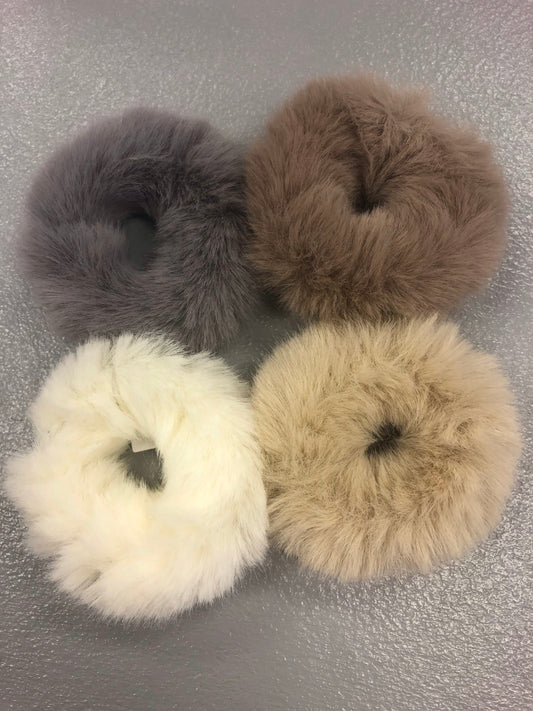 faux fur ponytail holder